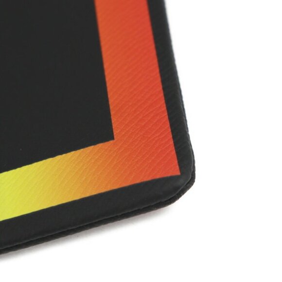 LOUIS VUITTON Black Clutch Bag - Picture 5 of 10